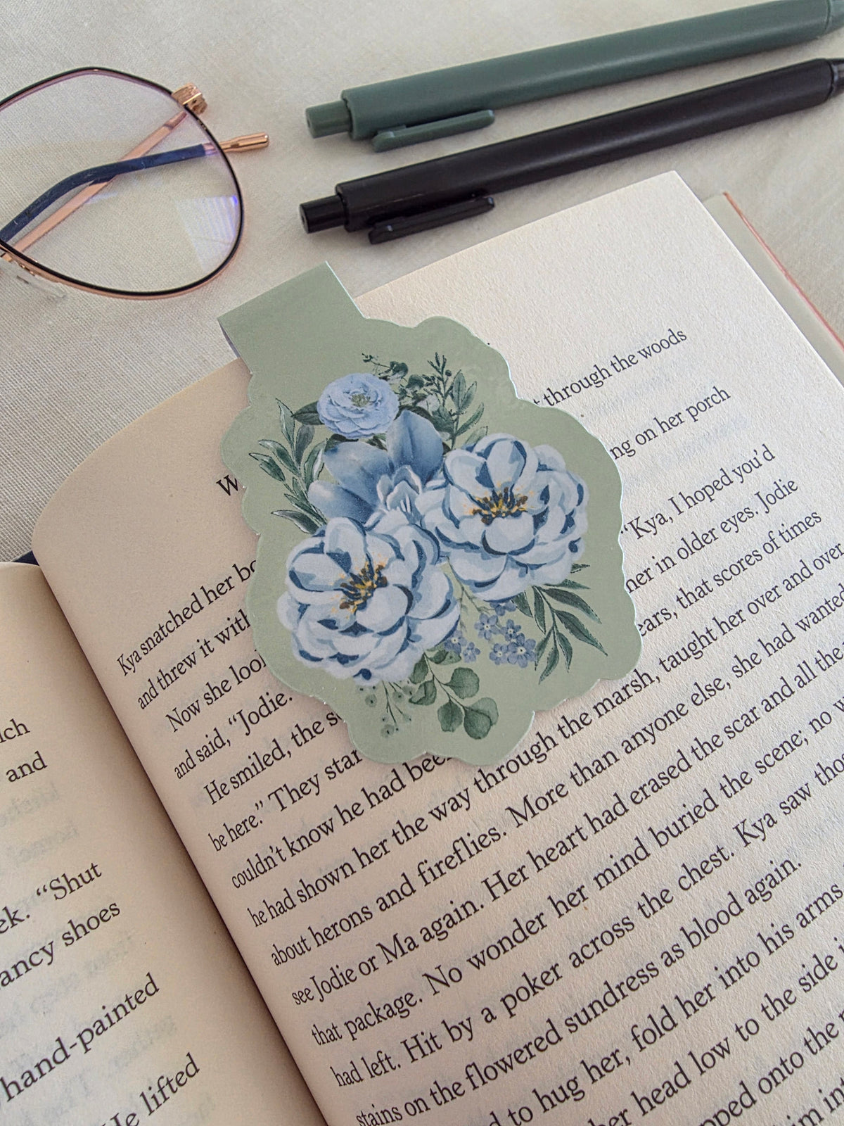 Blue Flower Magnetic Bookmark