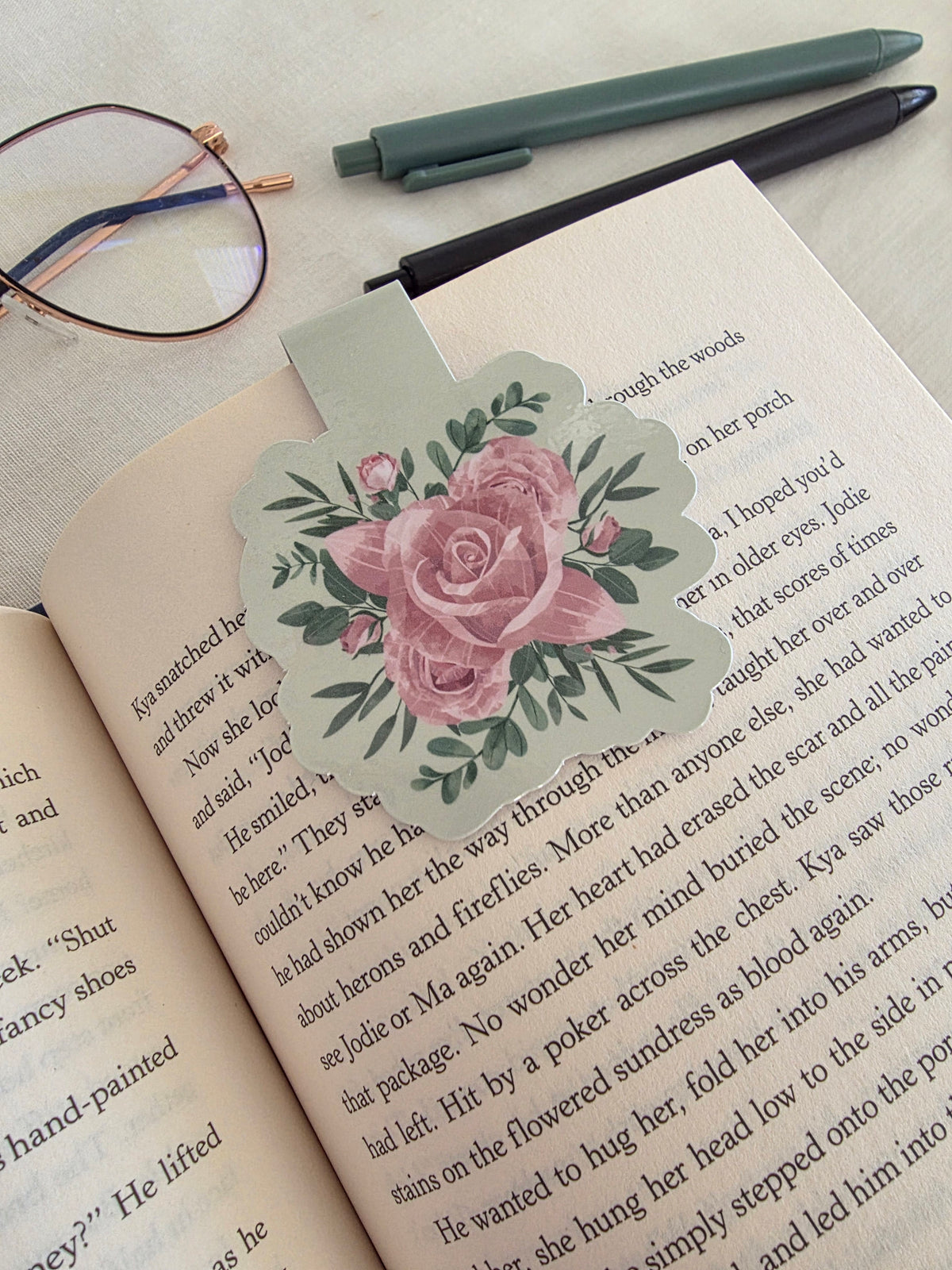 Pink Flower Magnetic Bookmark